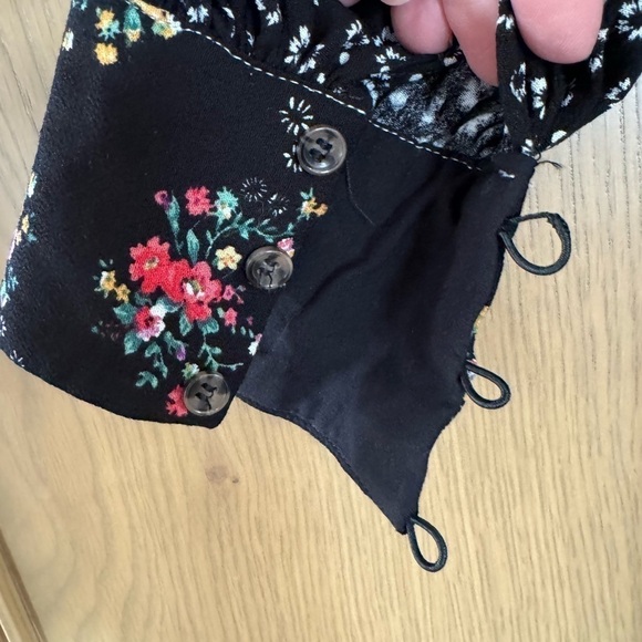 Free People Pleated V-Neck Floral Print Button Front Mini Dress/ Medium - Picture 6 of 13